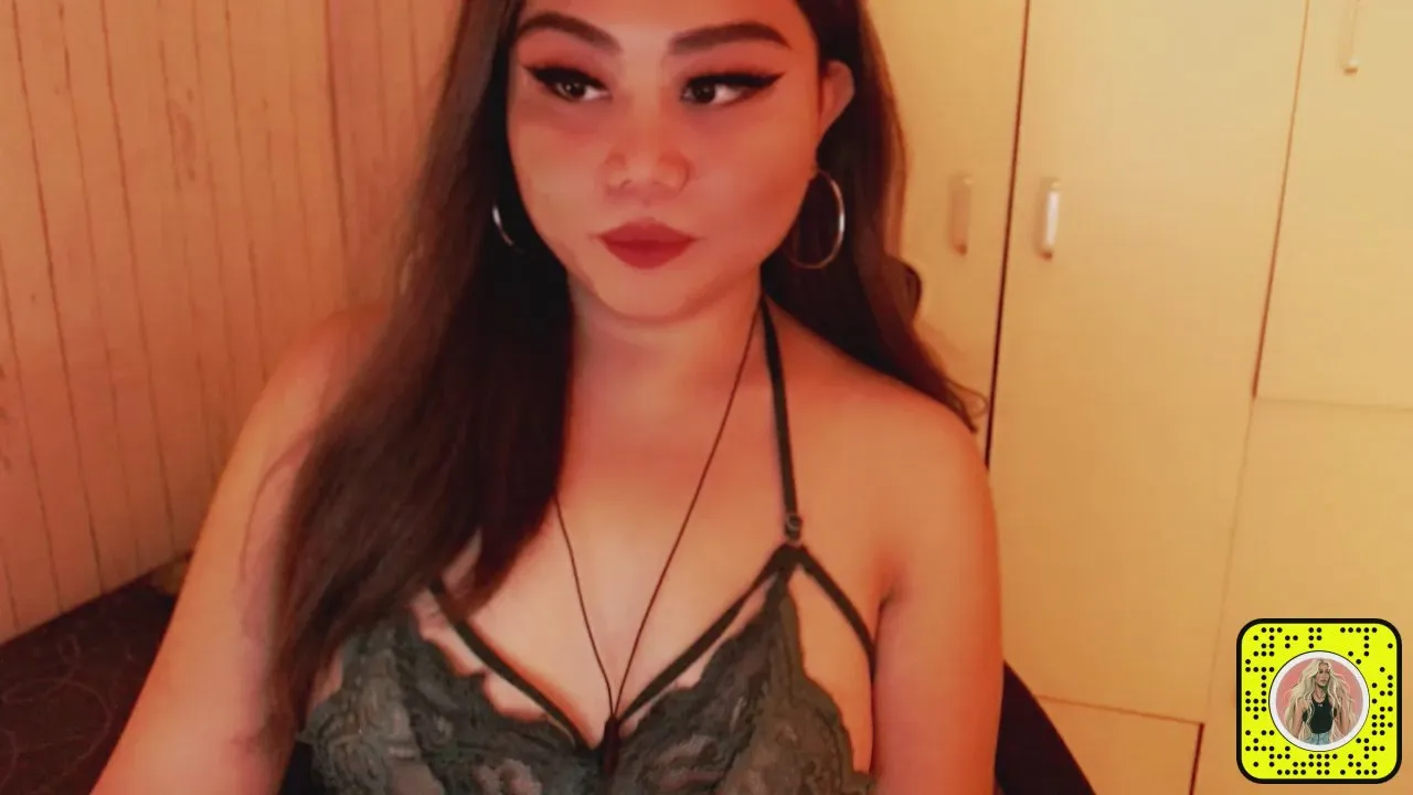 Freechat agatha_fox on Cam4