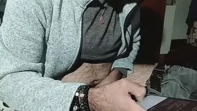 Offline ajfmBear on Cam4