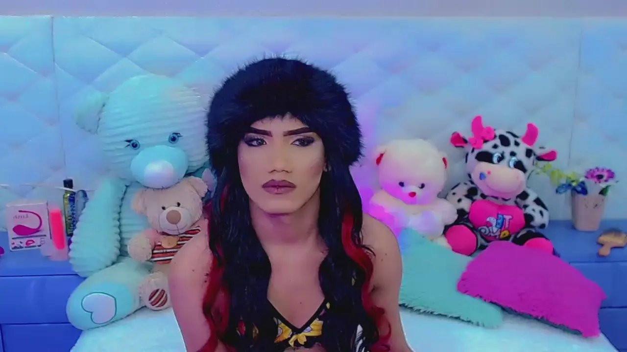 alanna_dolls on Cam4 