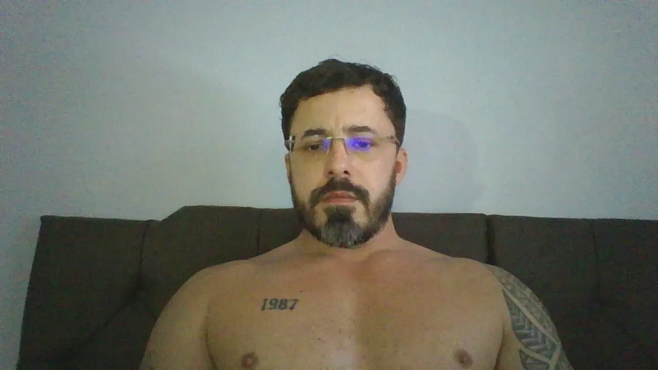 Alers87 on Cam4