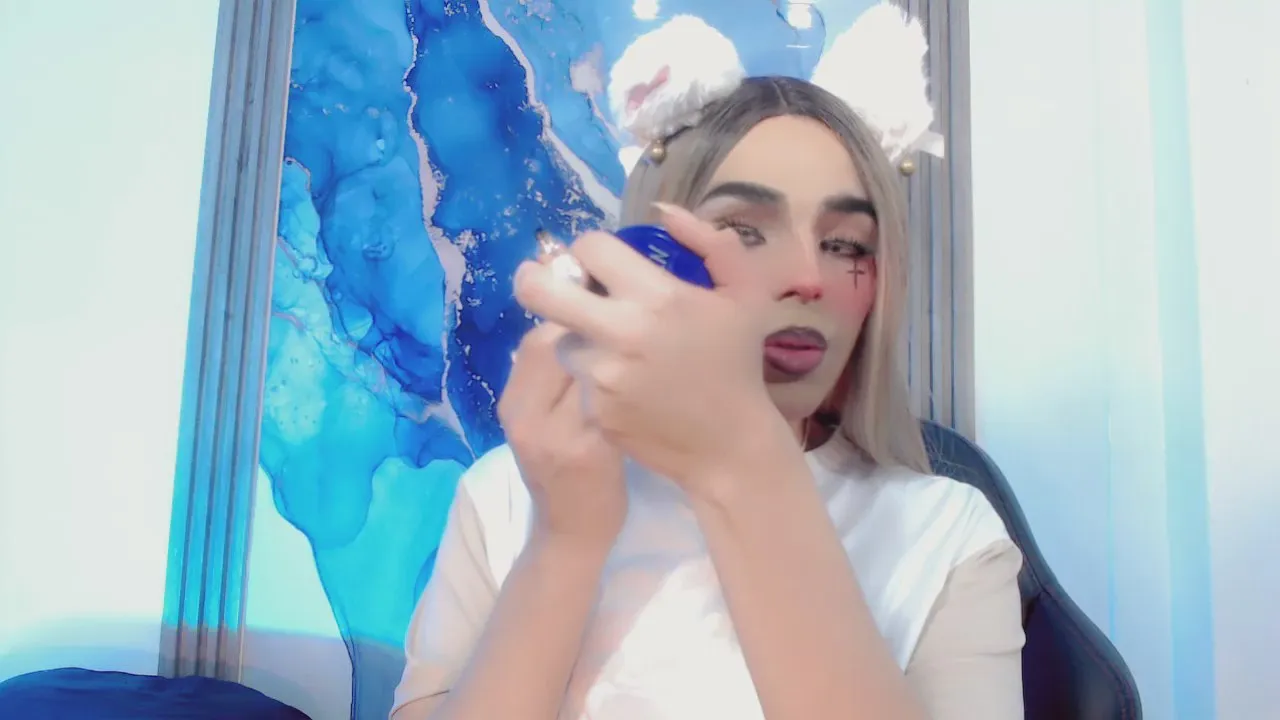 Offline alessa_mullen on Cam4