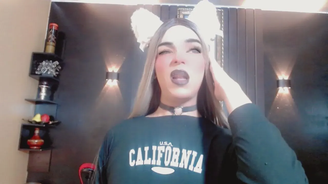 Offline alessa_mullen on Cam4