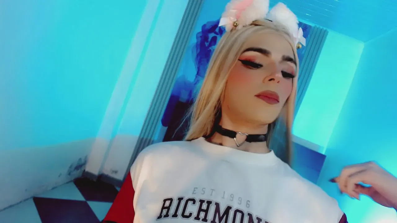 Offline alessa_mullen on Cam4