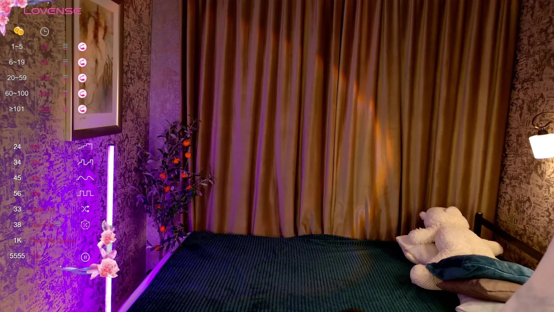 Offline AlettaEve on Cam4