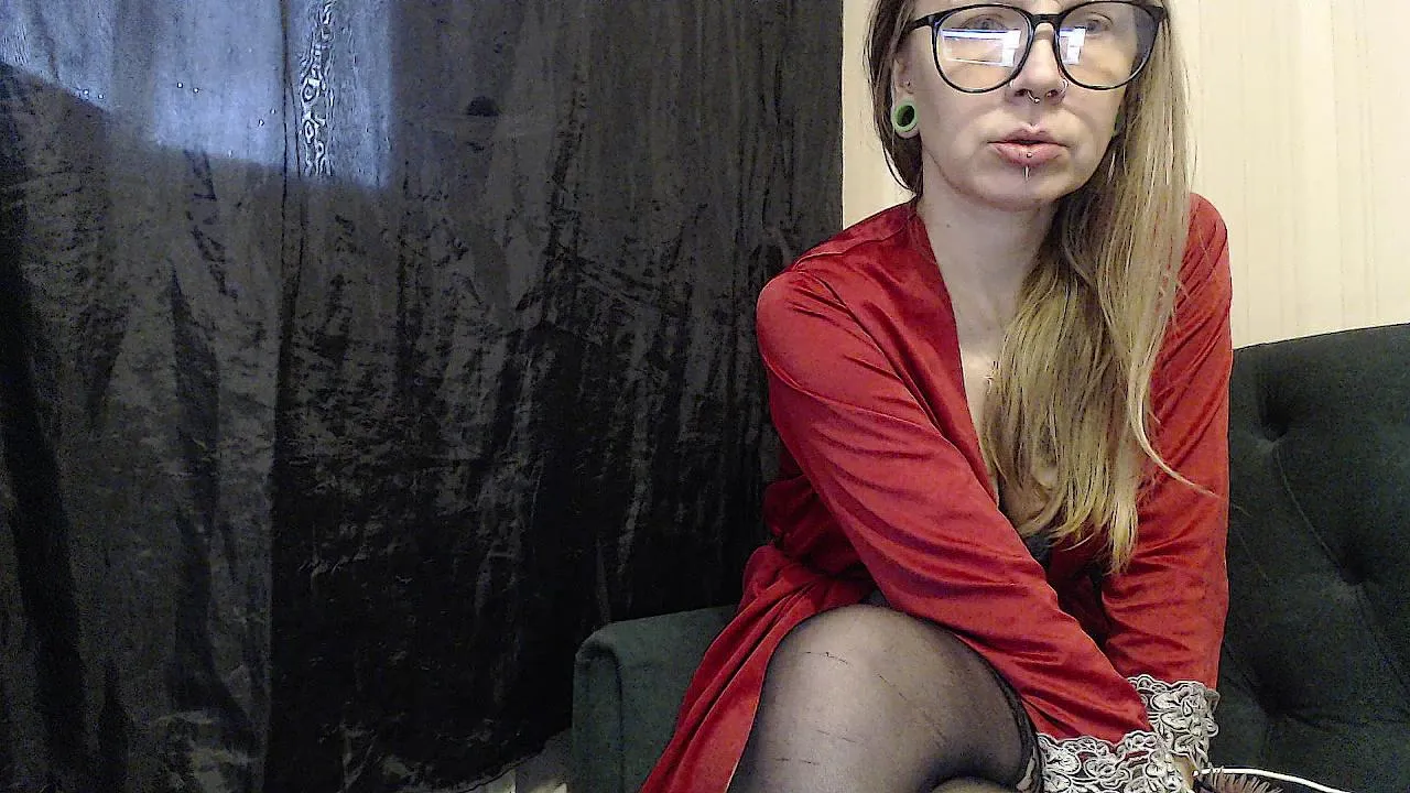 Offline alexa_zaryanova on Cam4