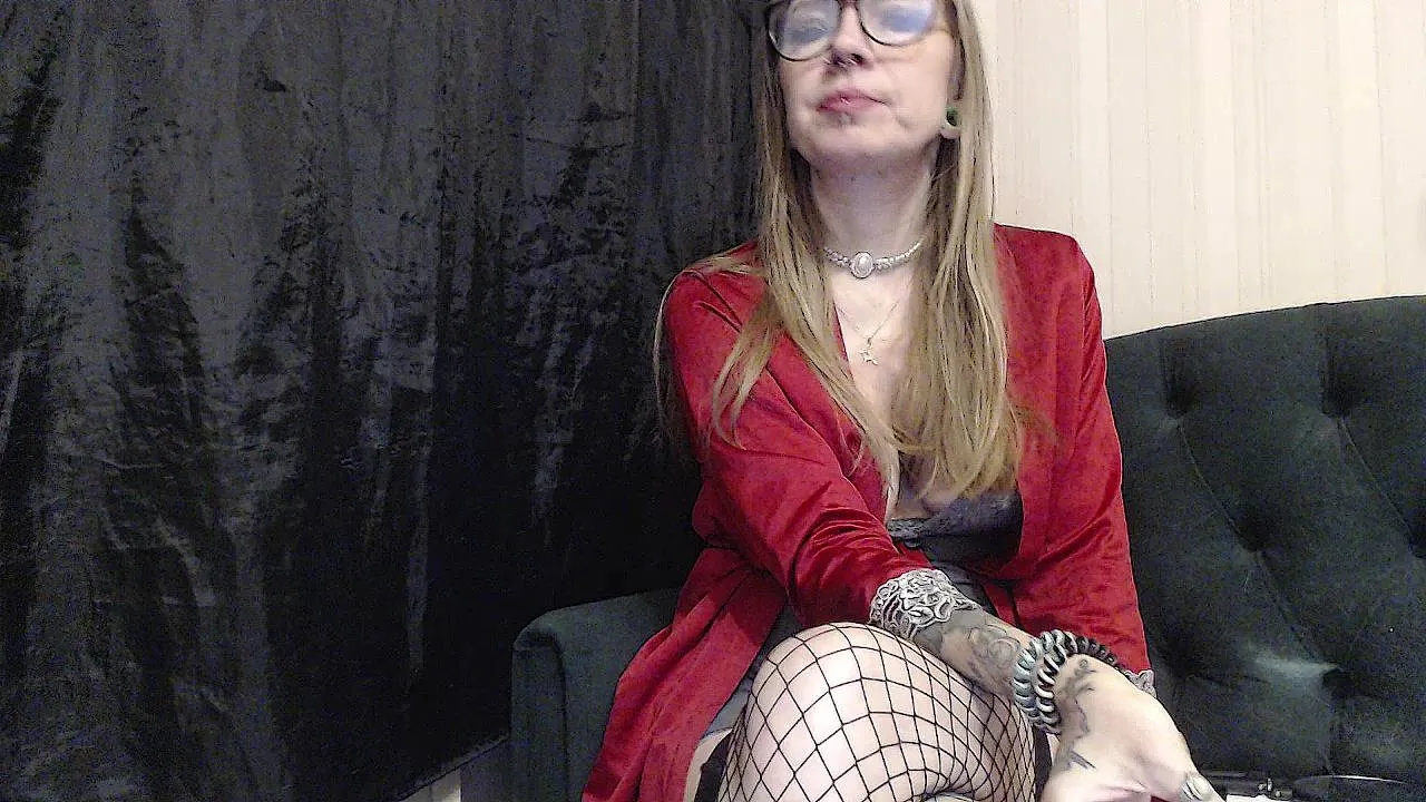 Offline alexa_zaryanova on Cam4