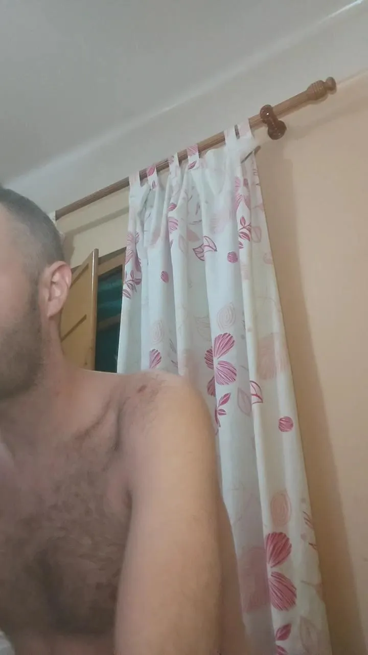 Offline Alexpo27 on Cam4