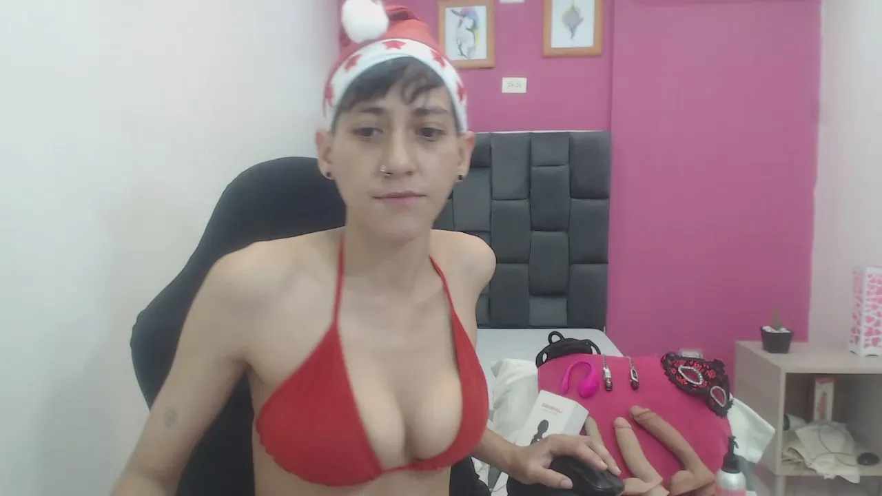 Offline Alexxa_Horny on Cam4