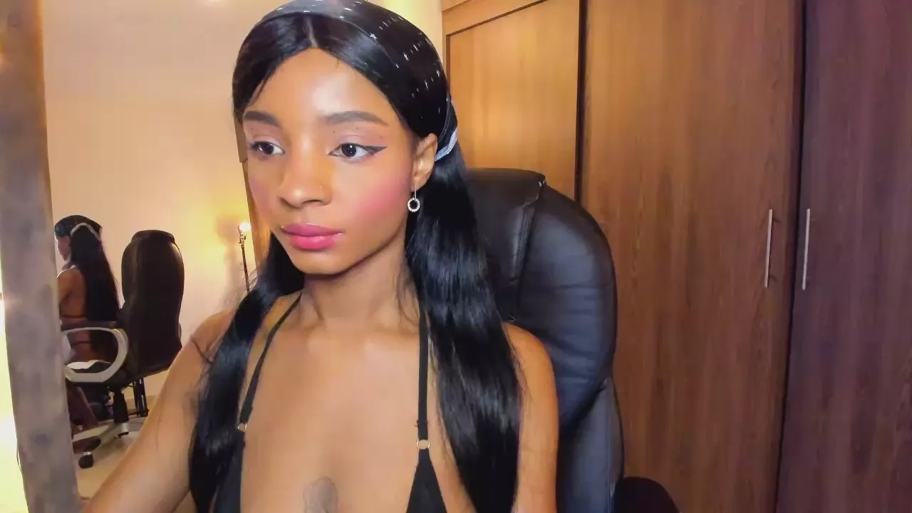 Offline Ali_houston on Cam4