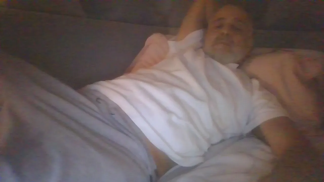 Offline ali_monaco on Cam4