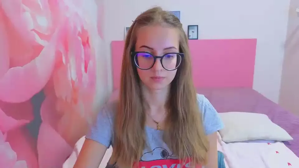 Offline AliceAdam on Cam4