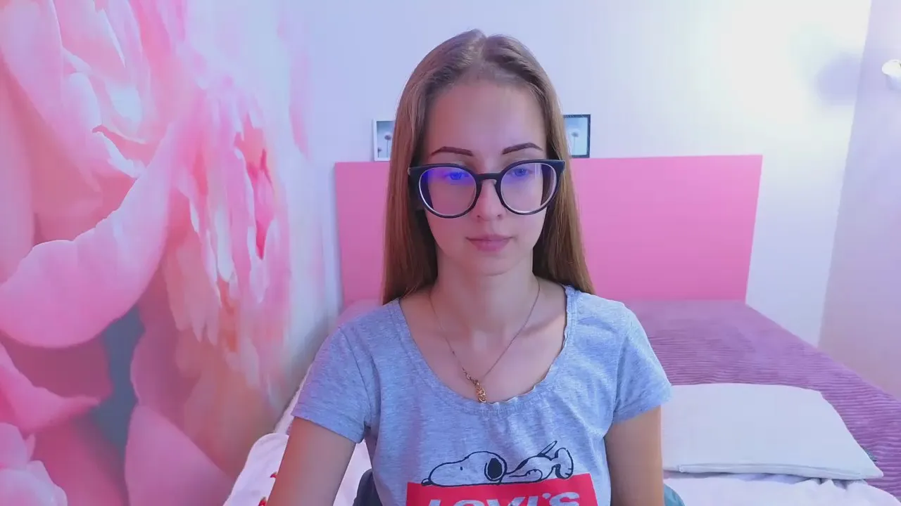 Offline AliceAdam on Cam4