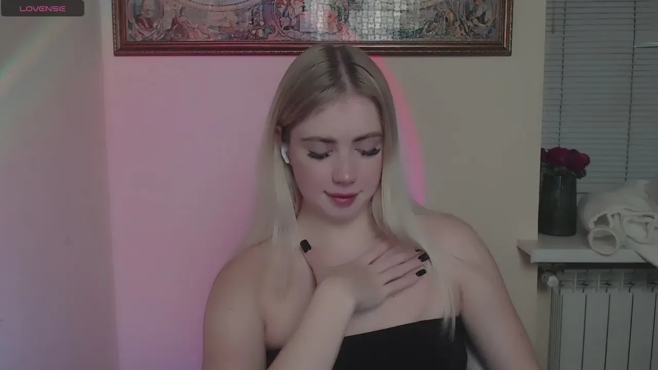 Offline AliceMeaww_ on Cam4