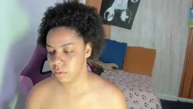 Offline Alika_ on Cam4