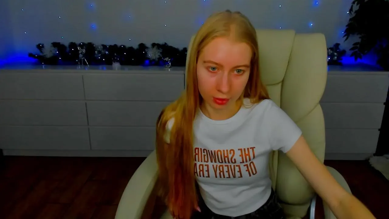 Freechat Alina__Blonde on Cam4