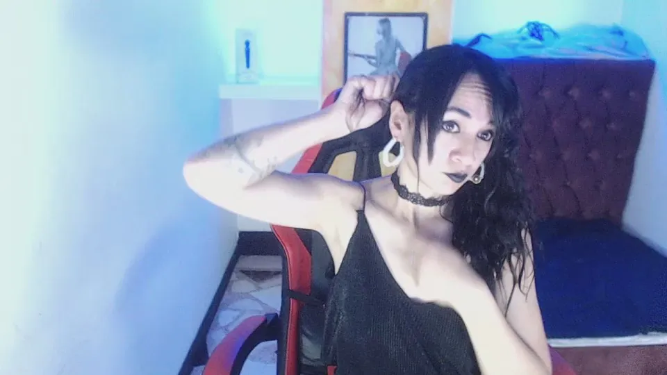 Offline alison_moon7 on Cam4