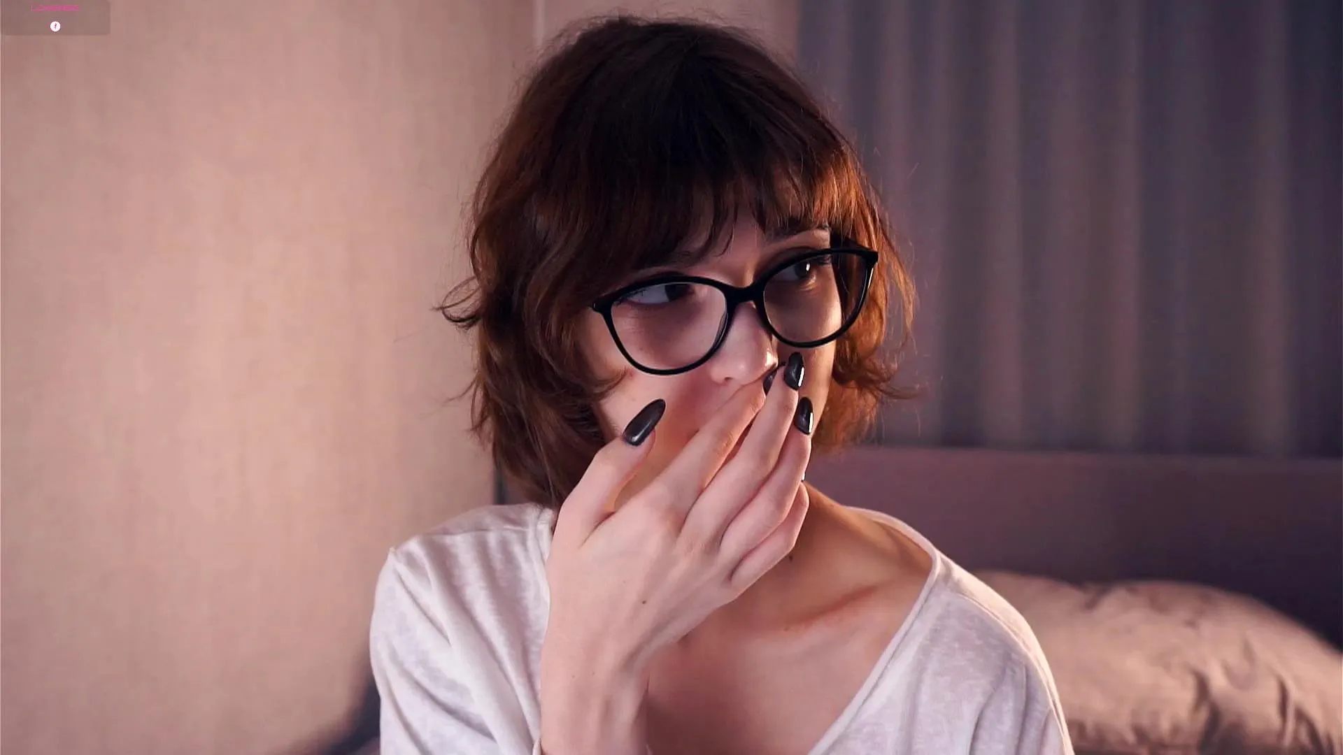 Freechat AlodiaGoodrich on Cam4