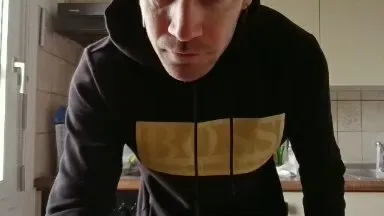 ALPHA_HUNK — Freechat on Cam4