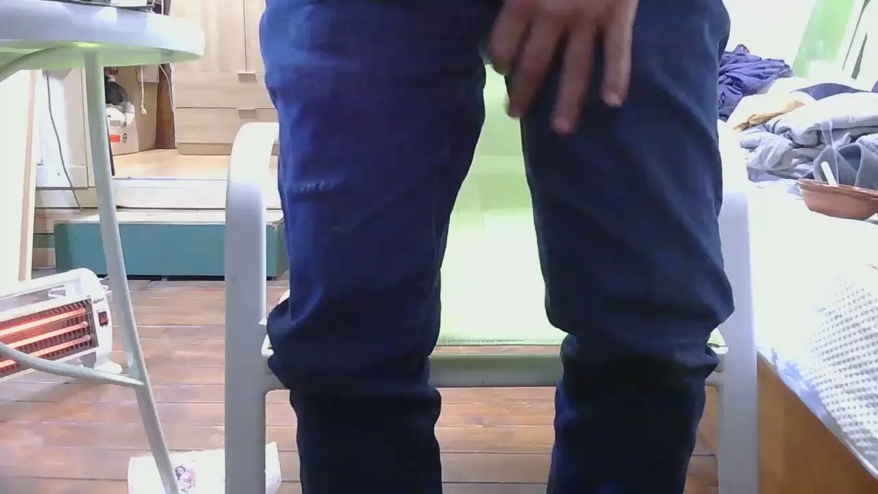 Offline alteria1964 on Cam4