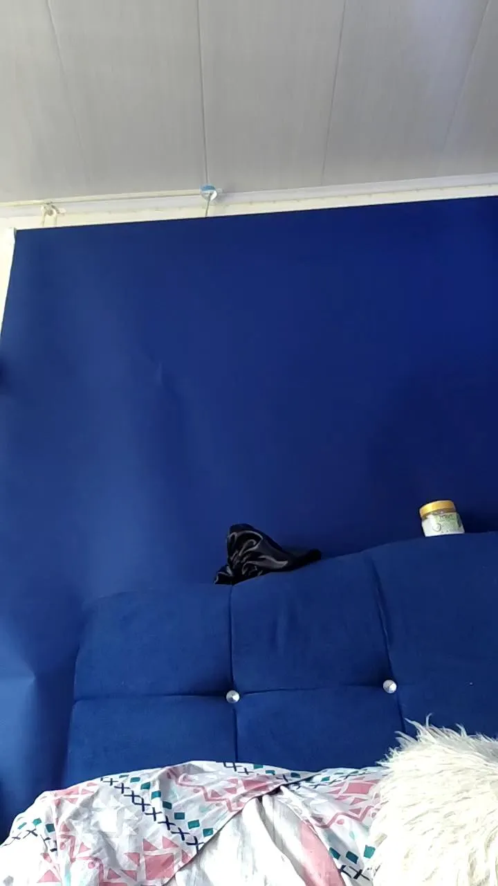 Offline amanne_misa on Cam4