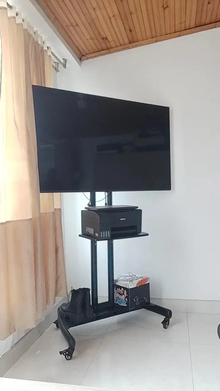 Offline ammy_gomez27 on Cam4