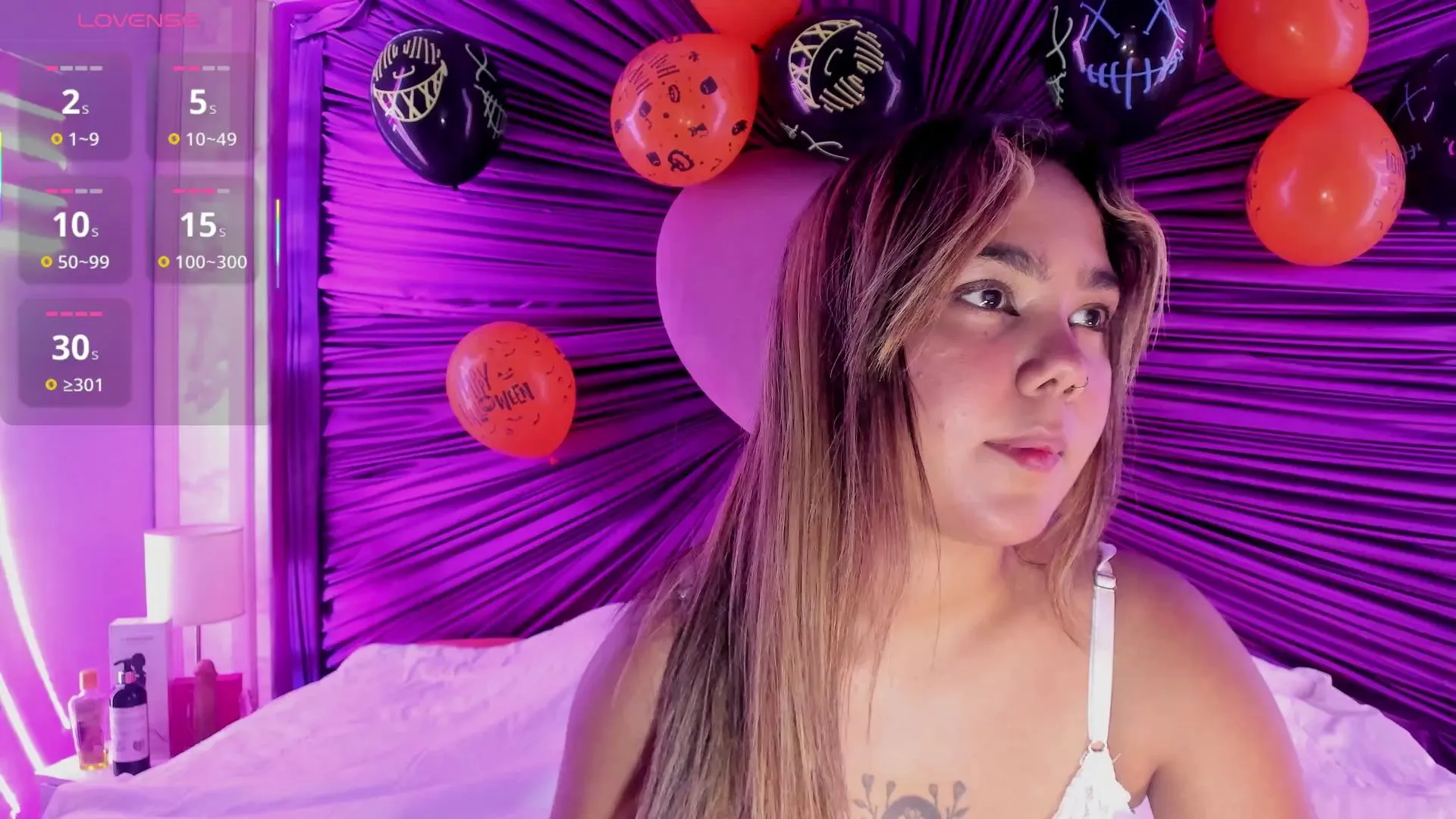 Offline anaelle_bardinn on Cam4