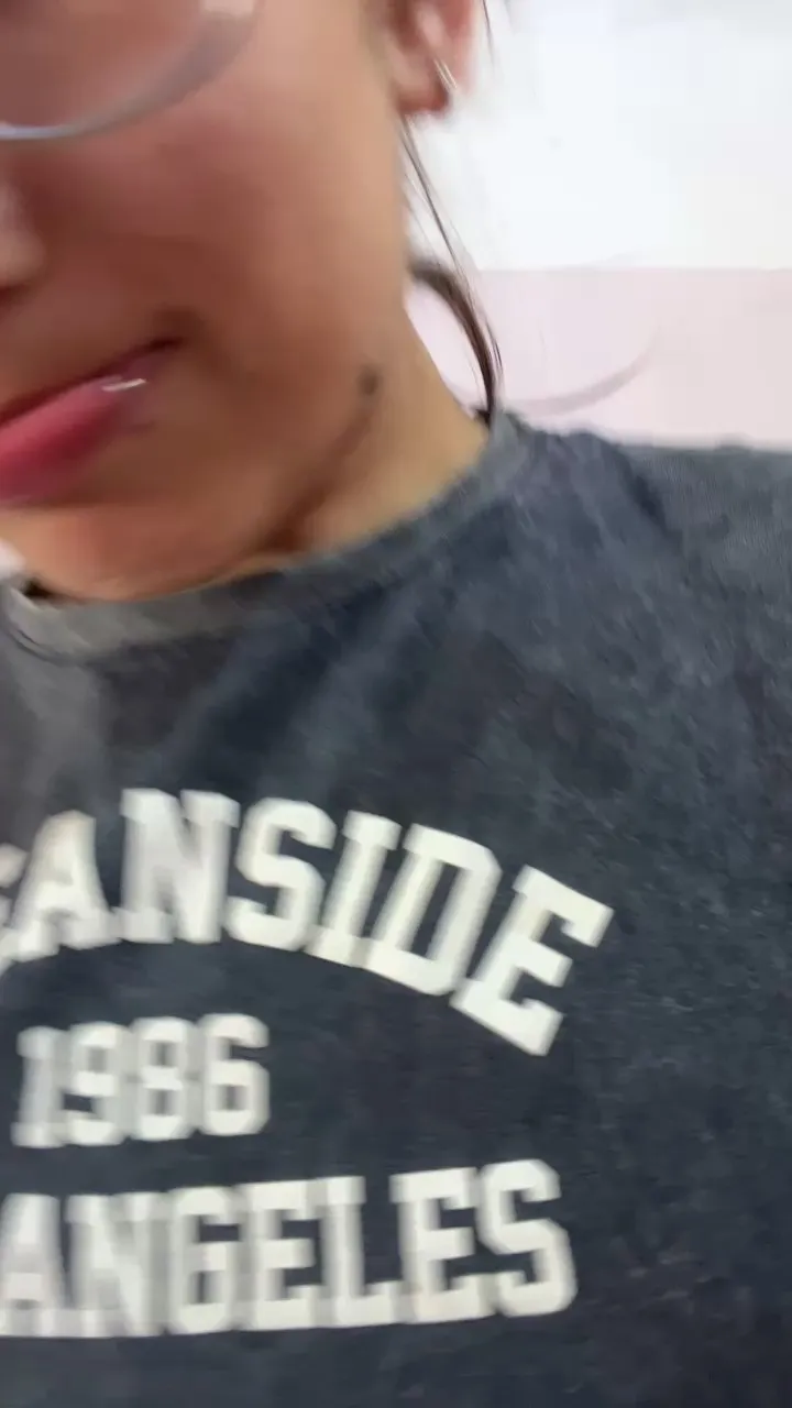 Offline anahi50 on Cam4