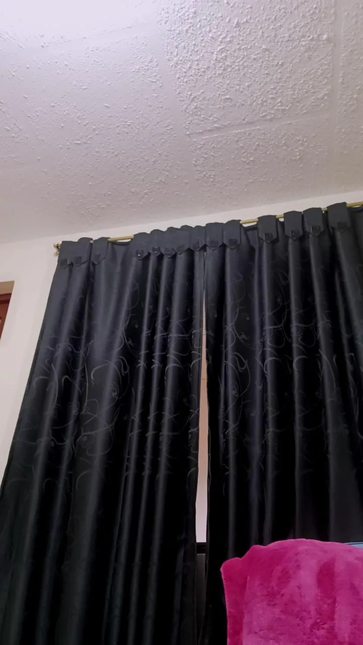 Offline Anais_M on Cam4