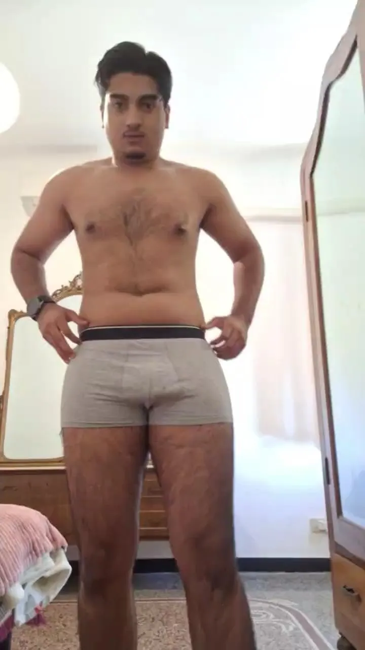 Offline andrea9370 on Cam4