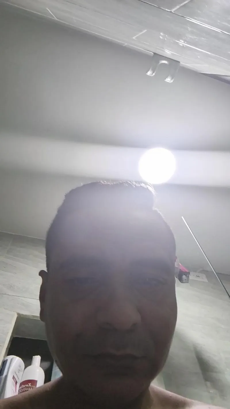 Offline andres11295786 on Cam4