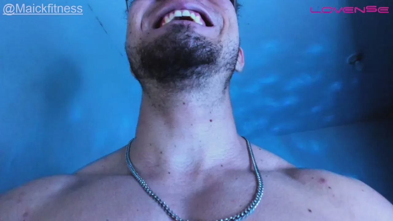 Offline Andrew__Harriss on Cam4