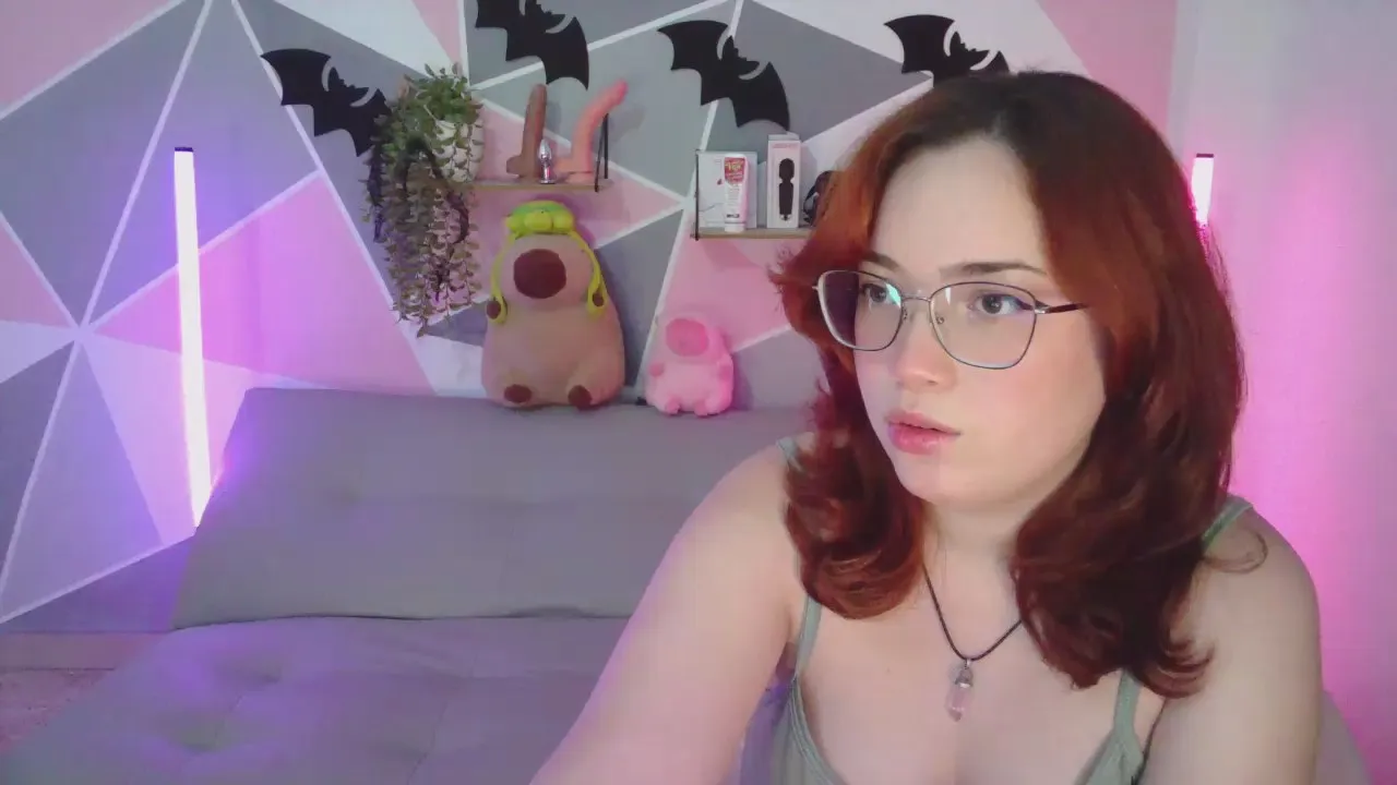 Offline AndrewYCherry on Cam4