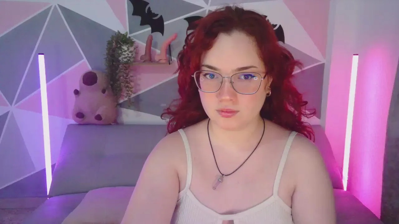 Offline AndrewYCherry on Cam4