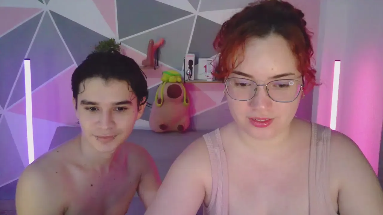 Offline AndrewYCherry on Cam4