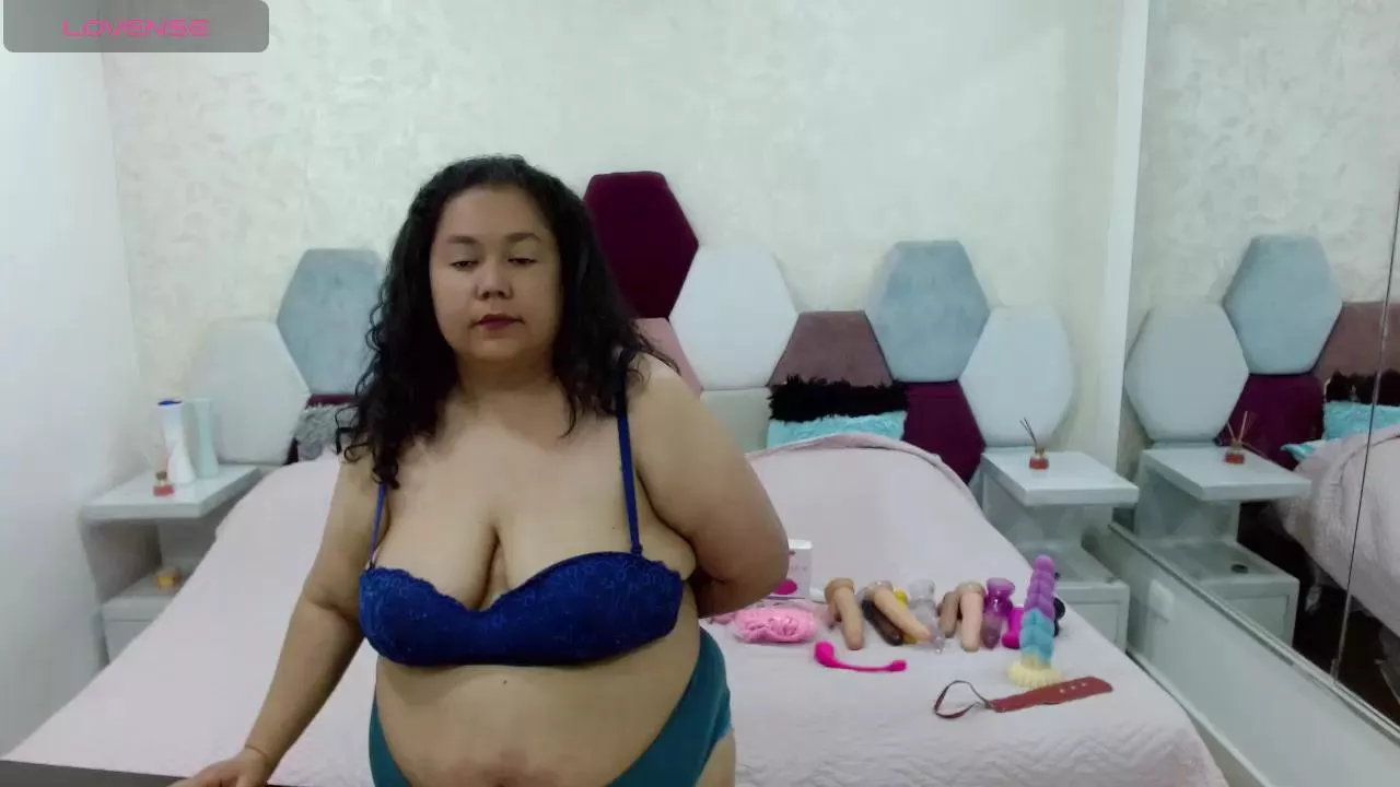 Offline angel_blue on Cam4