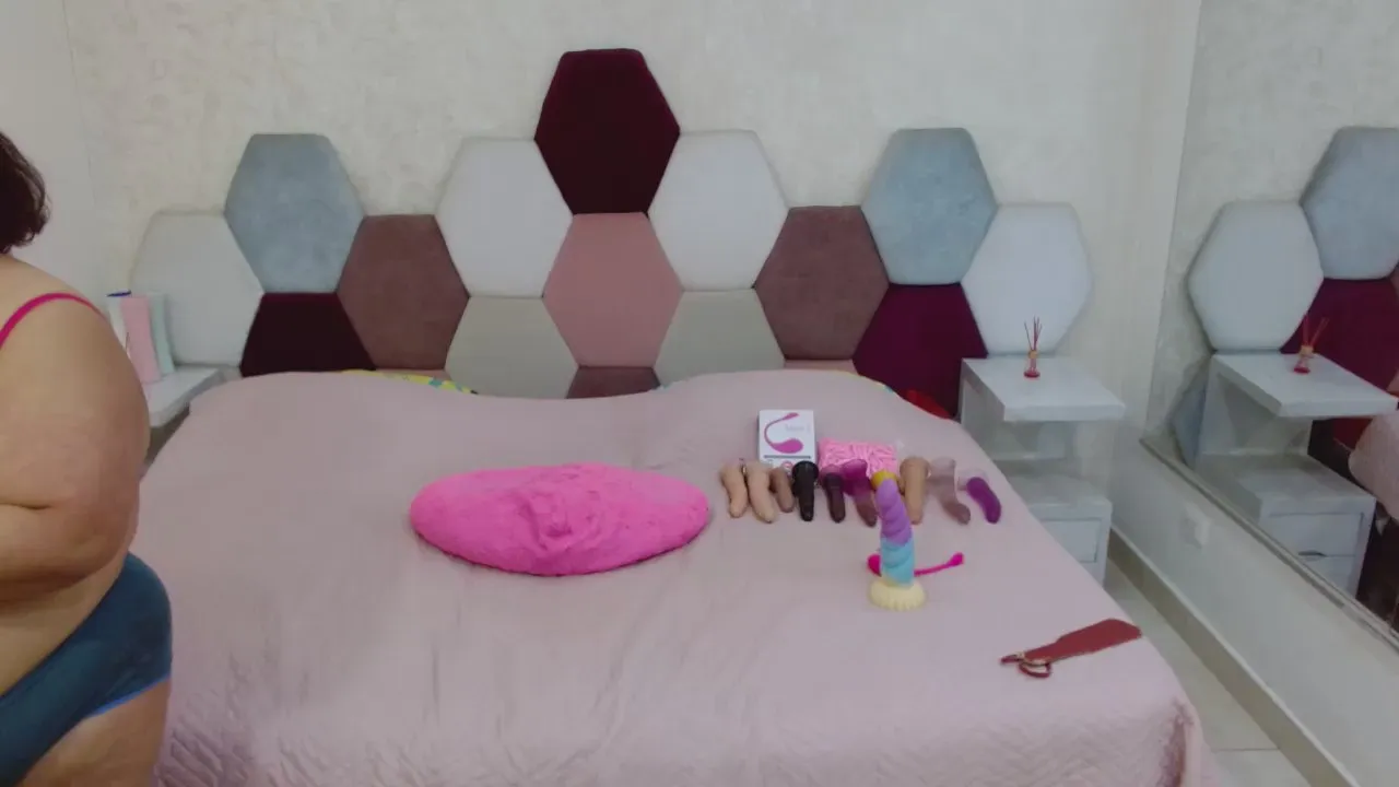 Offline angel_blue on Cam4