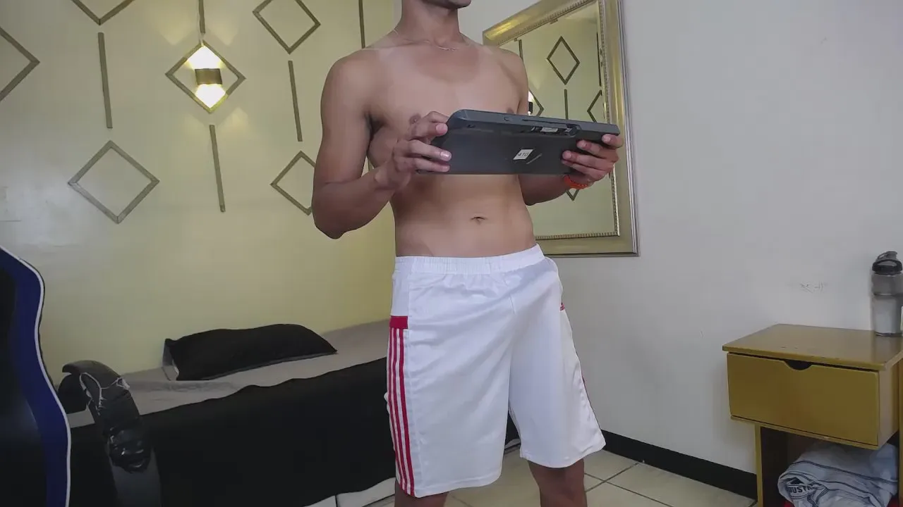 Offline Angel_Dusstt on Cam4