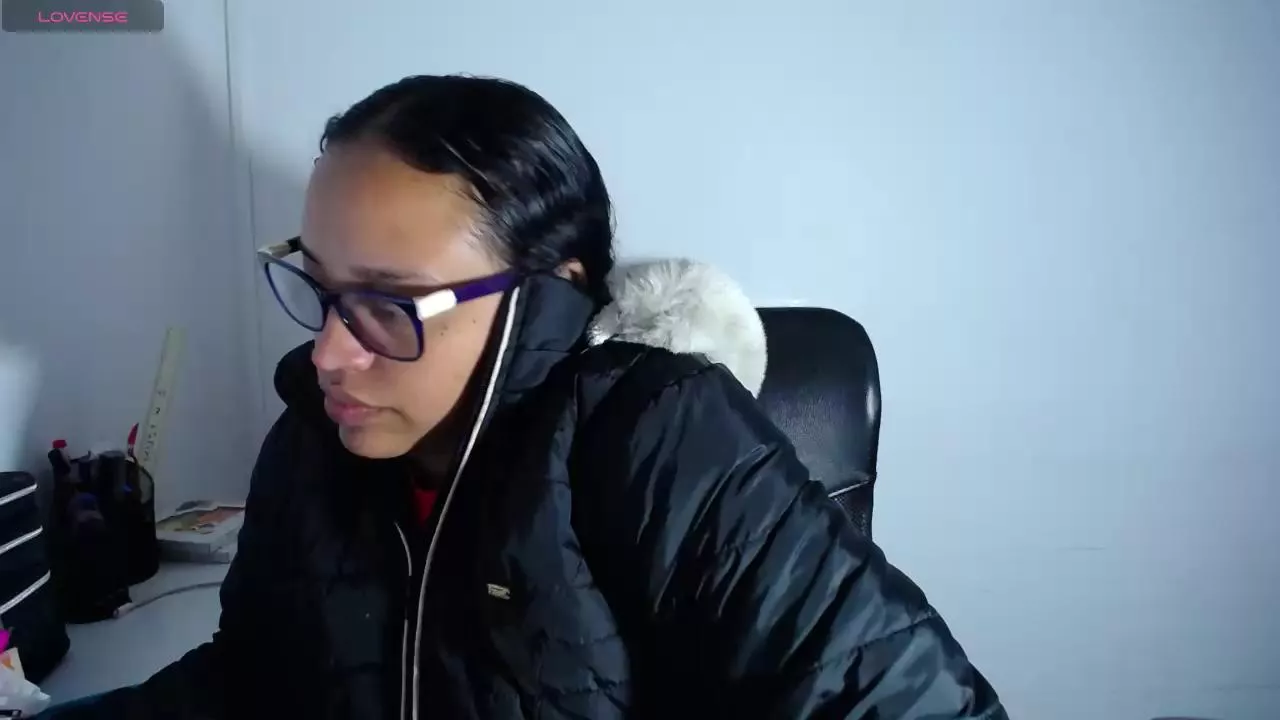 Offline angela_angels_ on Cam4