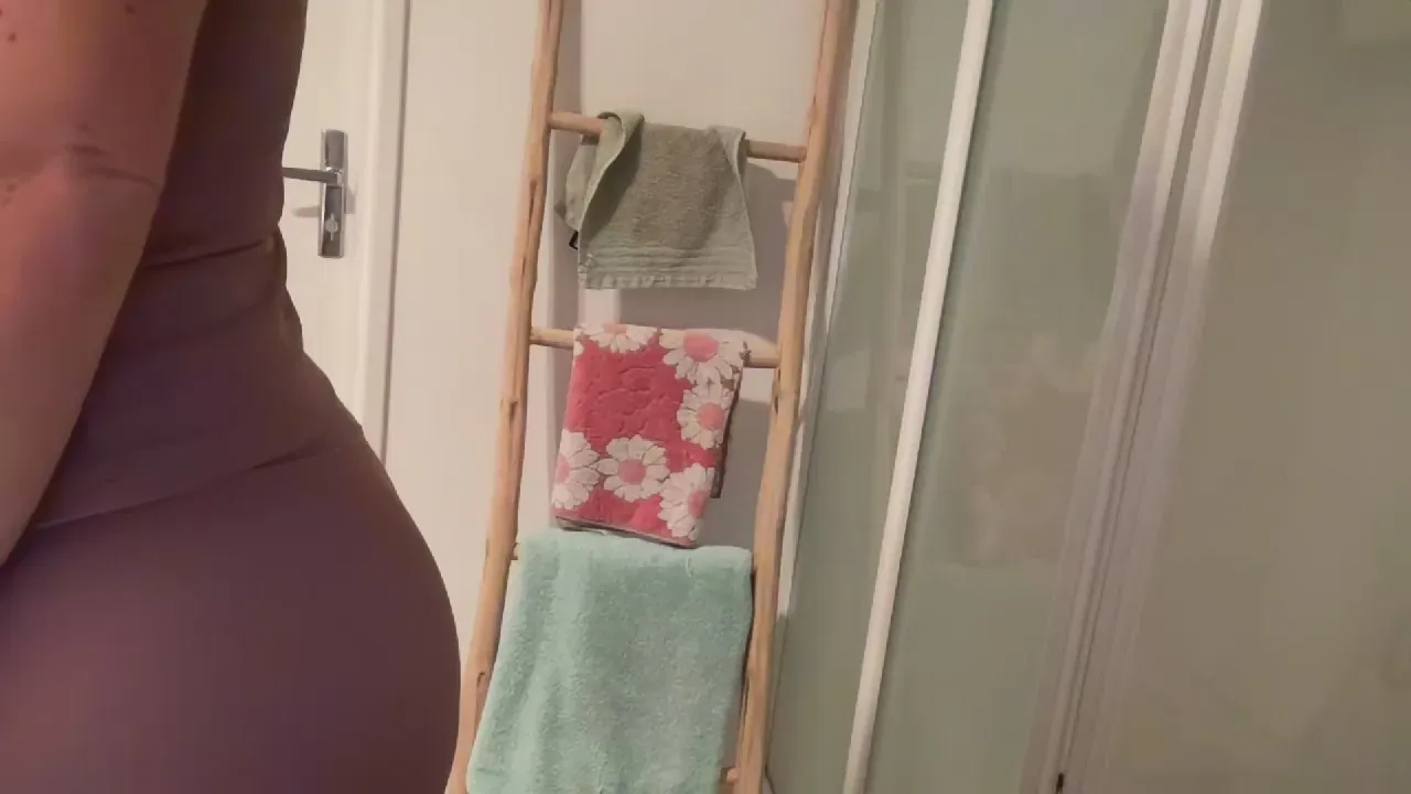 Offline Angelic_ass on Cam4