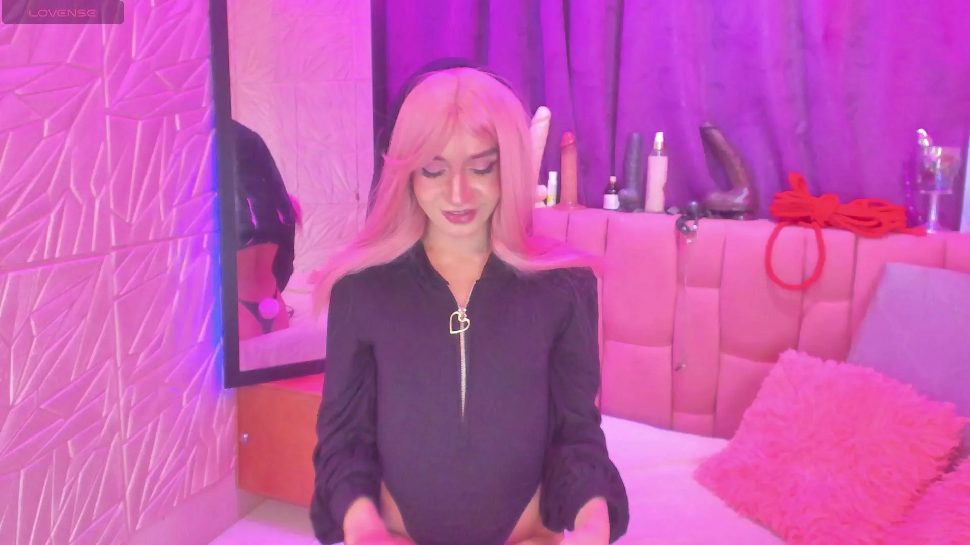 Offline Angellike_doll on Cam4