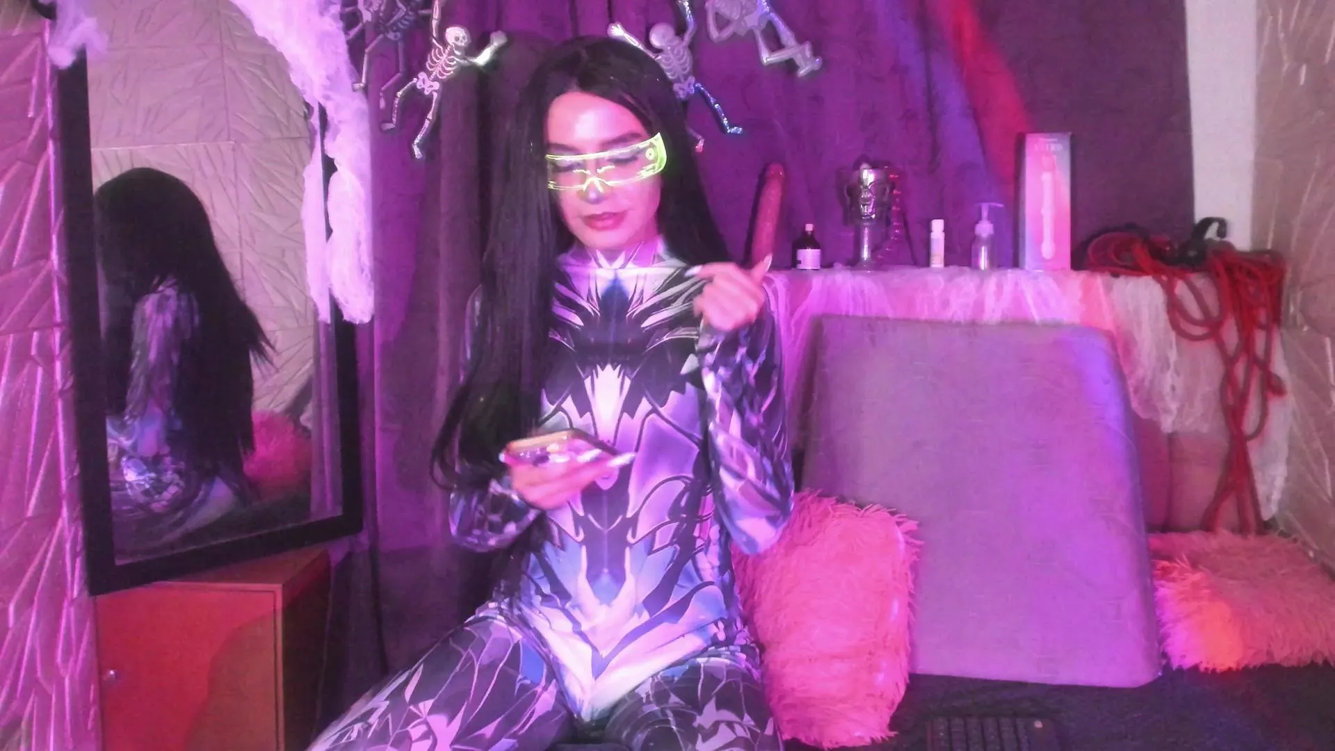 Offline Angellike_doll on Cam4