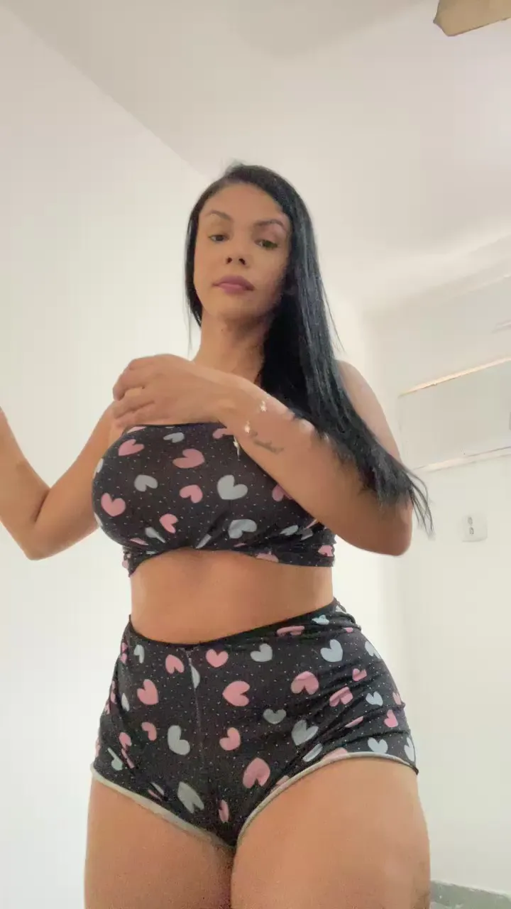 Offline Anna2026_ on Cam4