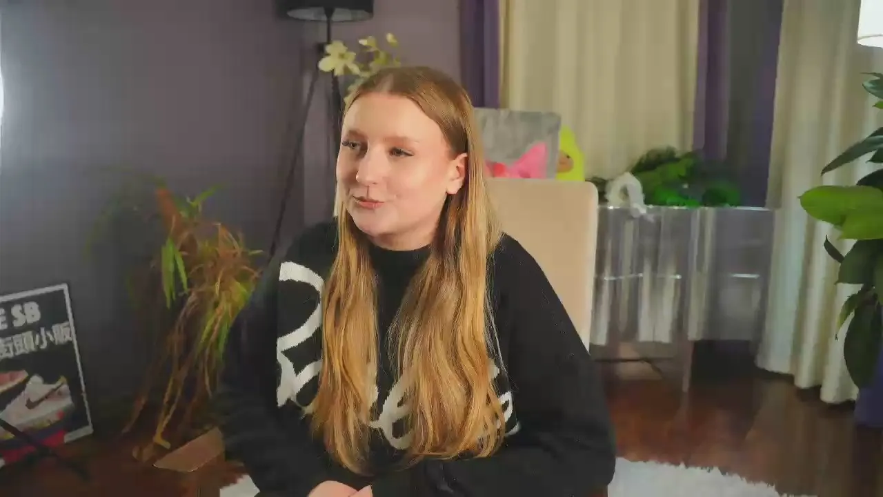 Offline AnniceAbolt on Cam4