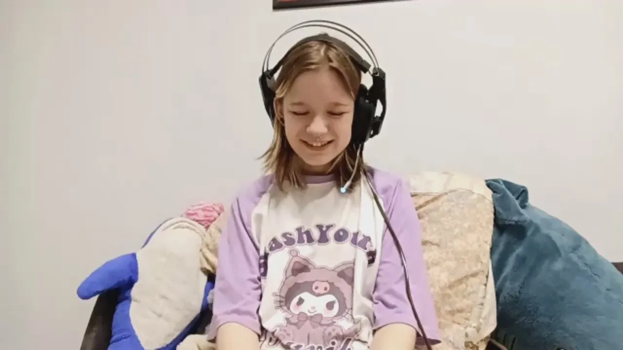 Offline AnnitaRave on Cam4