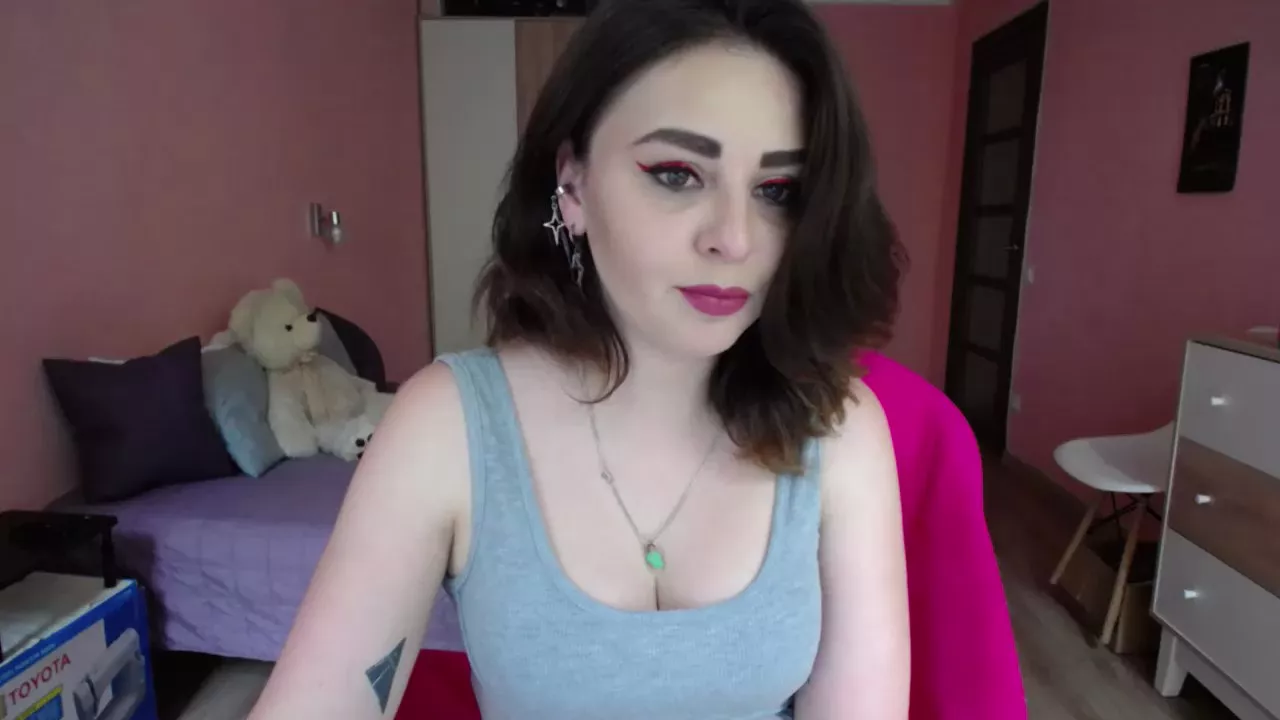 Freechat AnnsLove_is on Cam4