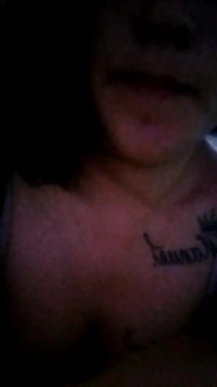 Offline anny074 on Cam4