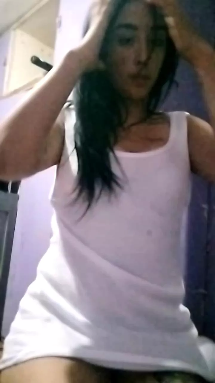 Offline anny074 on Cam4