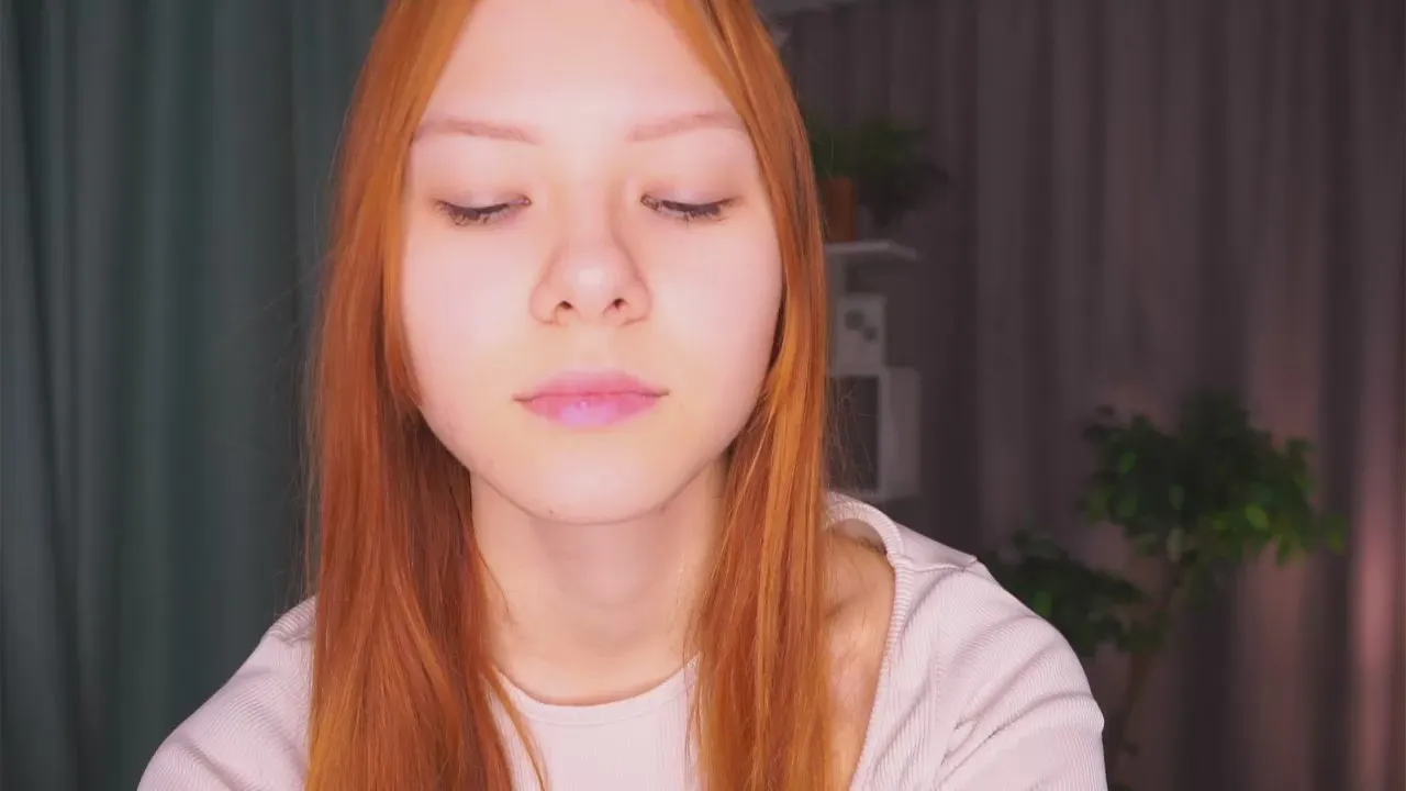 Freechat anorahot on Cam4