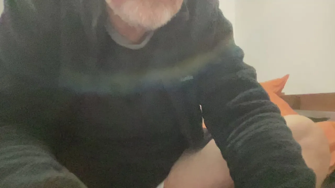 Offline Anotherplanet on Cam4