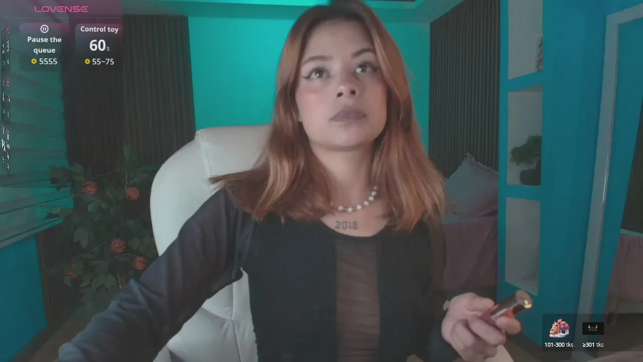 Offline AntonellaJones1 on Cam4